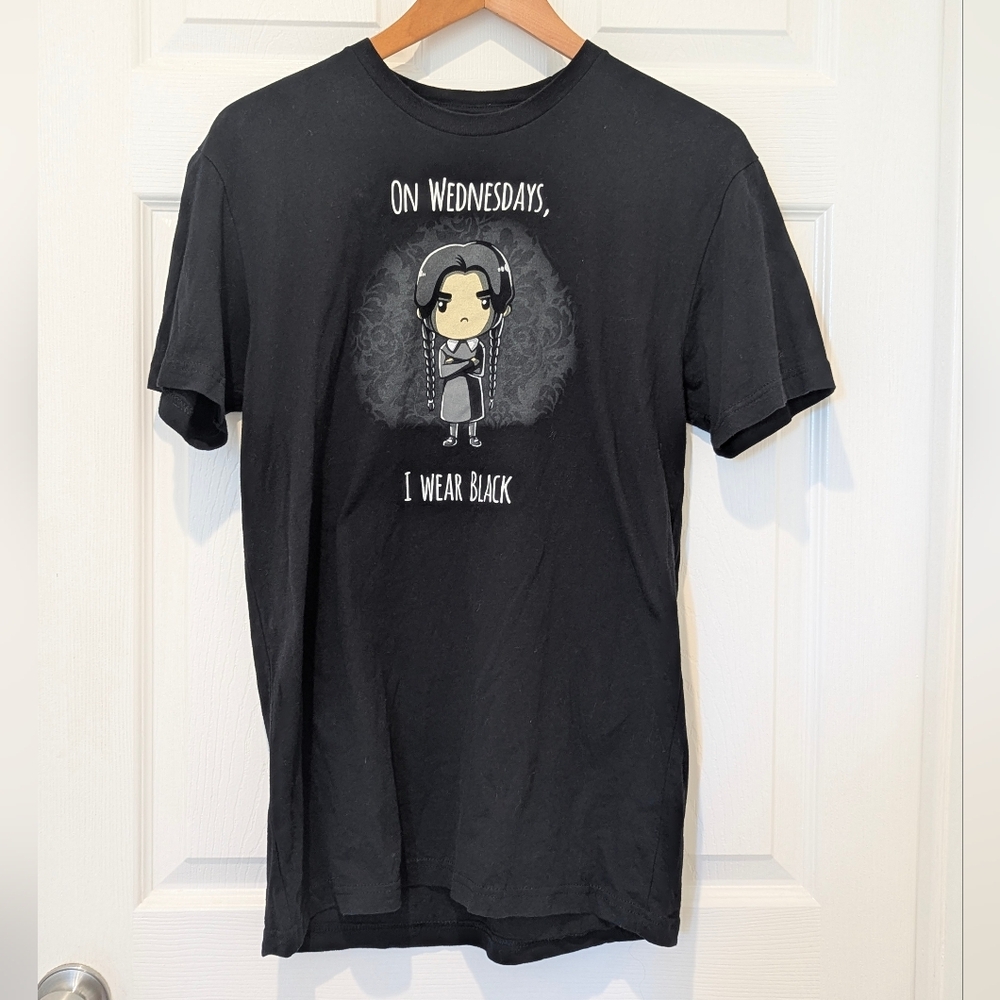 Teeturtle Wednesday Shirt M